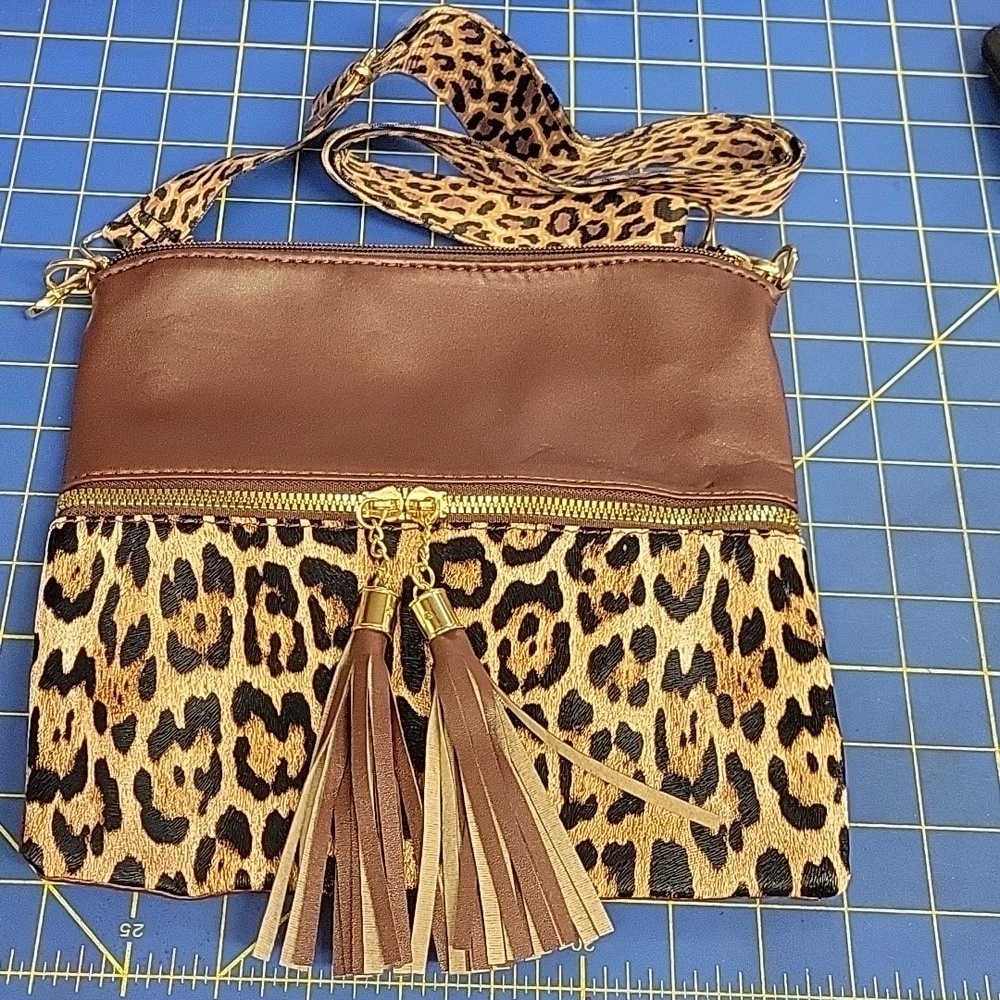 Leopard Coffee Purse Cross Body Fringe Front Zip 9" x 9.5" x 0.4" & 47" Strap